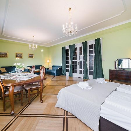 Apartamenty W Palacu Pod Baranami Krakow Luaran gambar