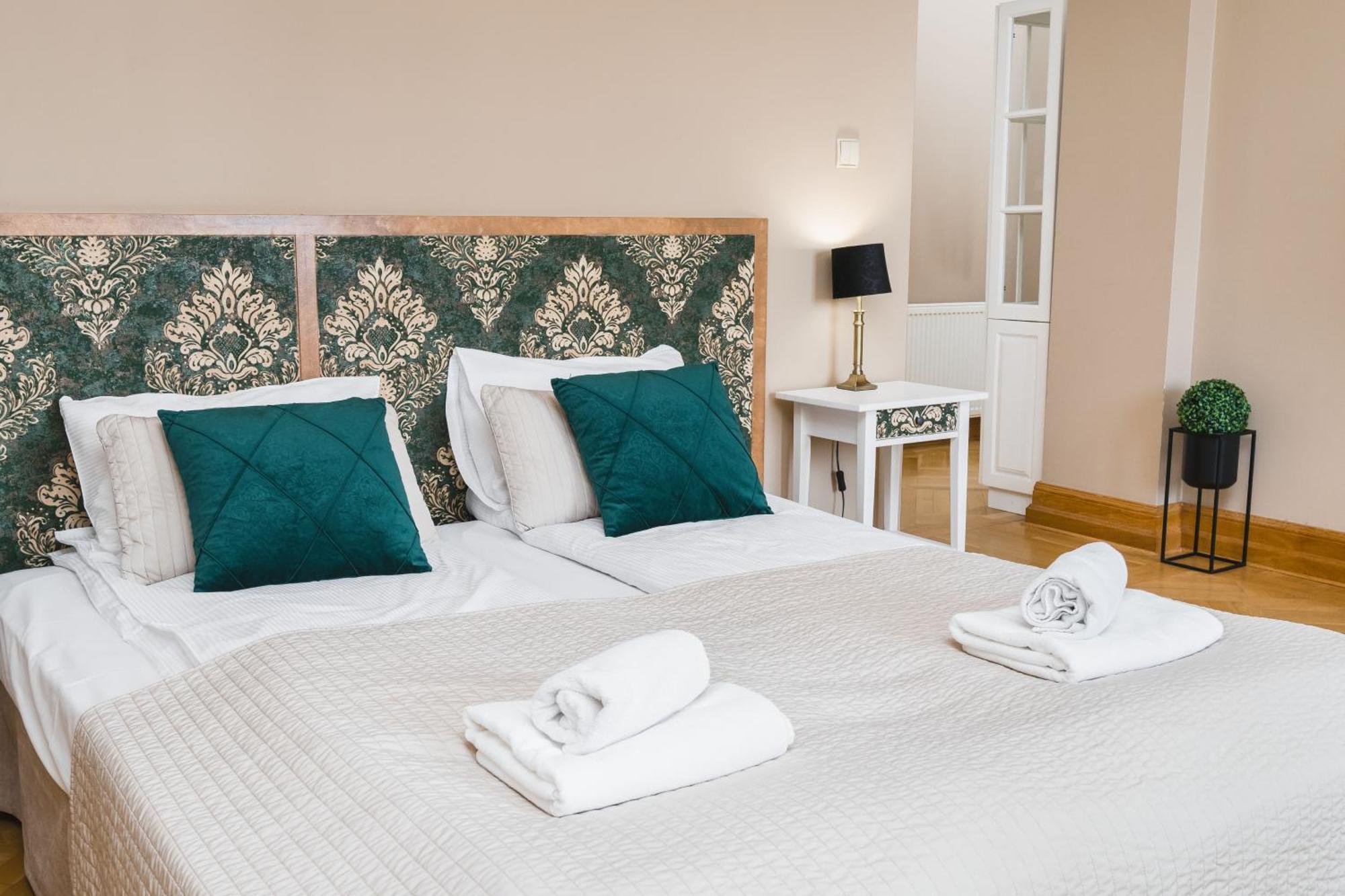 Apartamenty W Palacu Pod Baranami Krakow Luaran gambar