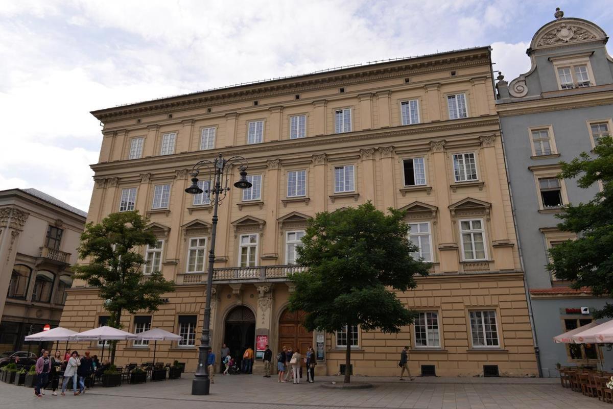 Apartamenty W Palacu Pod Baranami Krakow Luaran gambar