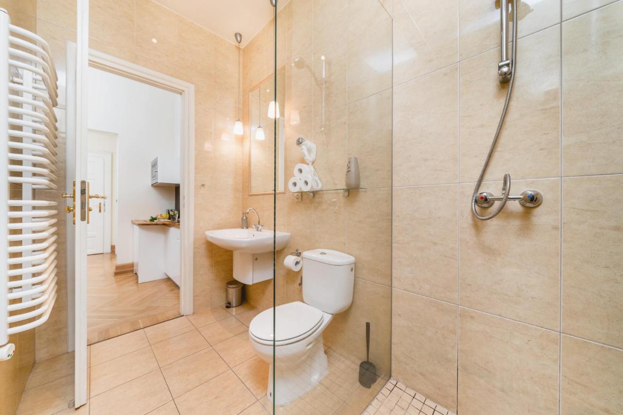 Apartamenty W Palacu Pod Baranami Krakow Luaran gambar